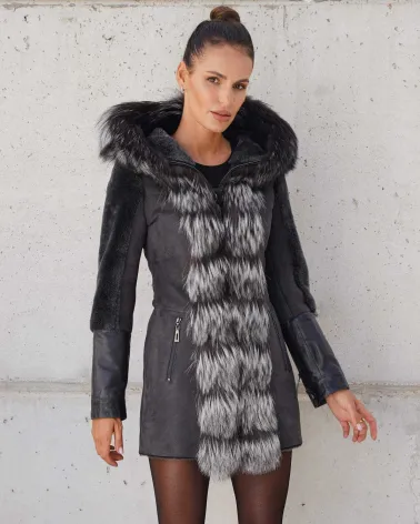 Sale | Graphite sheepskin coat with a hood