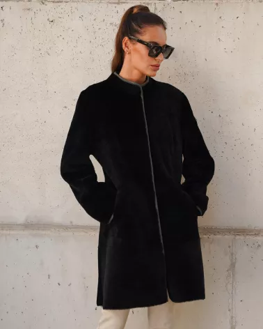 Sale | Reversible black and brown sheepskin coat