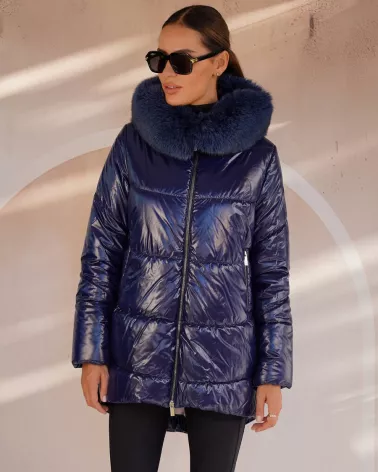 Marineblaue Daunenjacke mit Kapuze