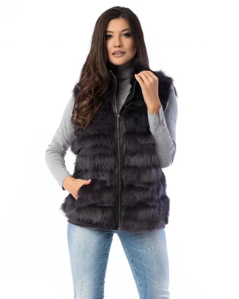 Fur vest with grain leather