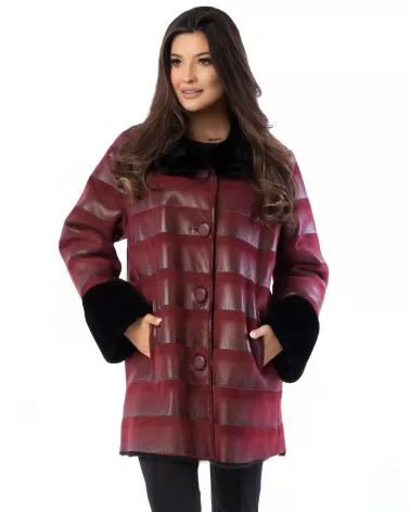 Sale | Red sheepskin coat with a stand-up collar