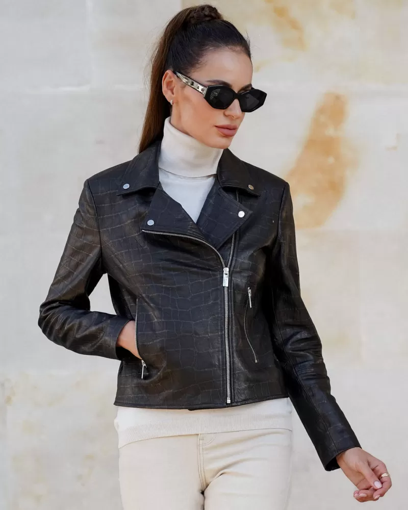 Black ramones type leather jacket